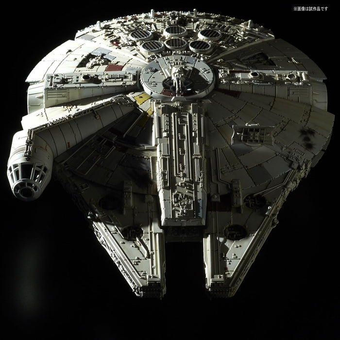 Bandai Spirits - Star Wars The Last Jedi - Millennium Falcon 1/144 Scale Plastic Model Kit (2392987)