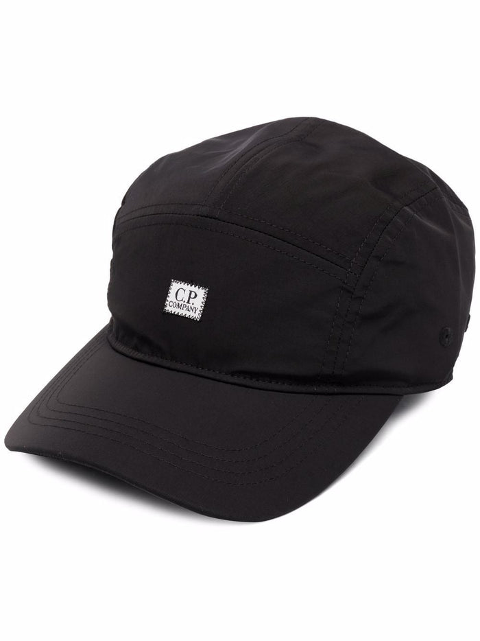 C.P COMPANY Logo Patch Cap Black - MAISONDEFASHION.COM