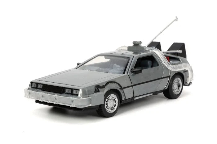 Hollywood Rides - Back to the Future: DeLorean Time Machine 1:24 Scale Die-Cast Vehicle w/Lights 32911 LOW STOCK
