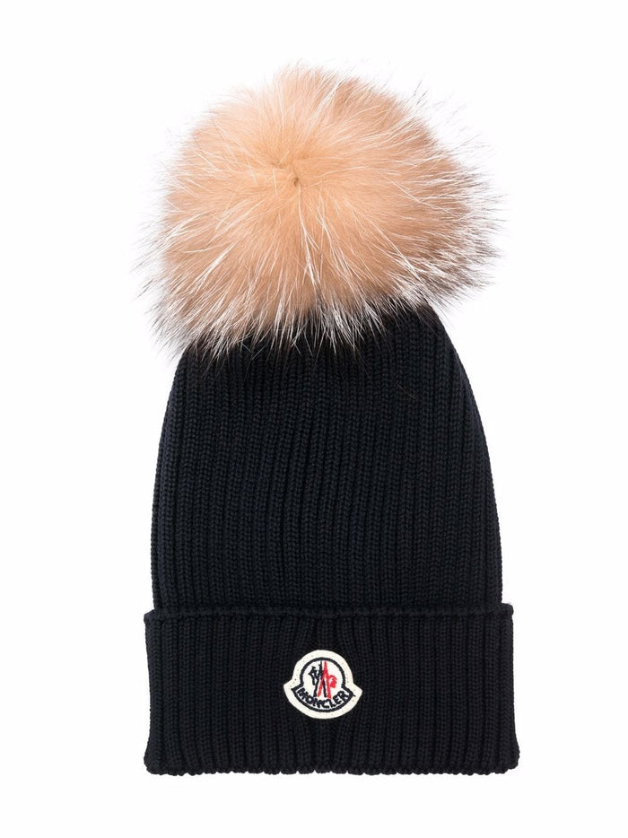 MONCLER KIDS Ribbed-knit pompom beanie Navy - MAISONDEFASHION.COM