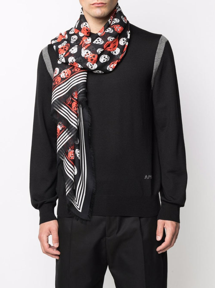 ALEXANDER MCQUEEN Skull Print Frayed Scarf - MAISONDEFASHION.COM